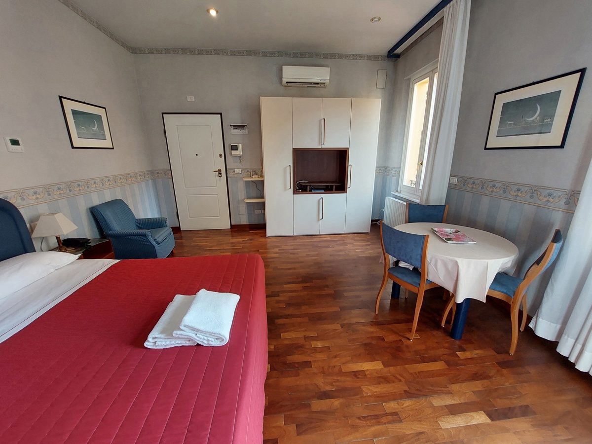 Monolocale arredato in affitto a Bologna