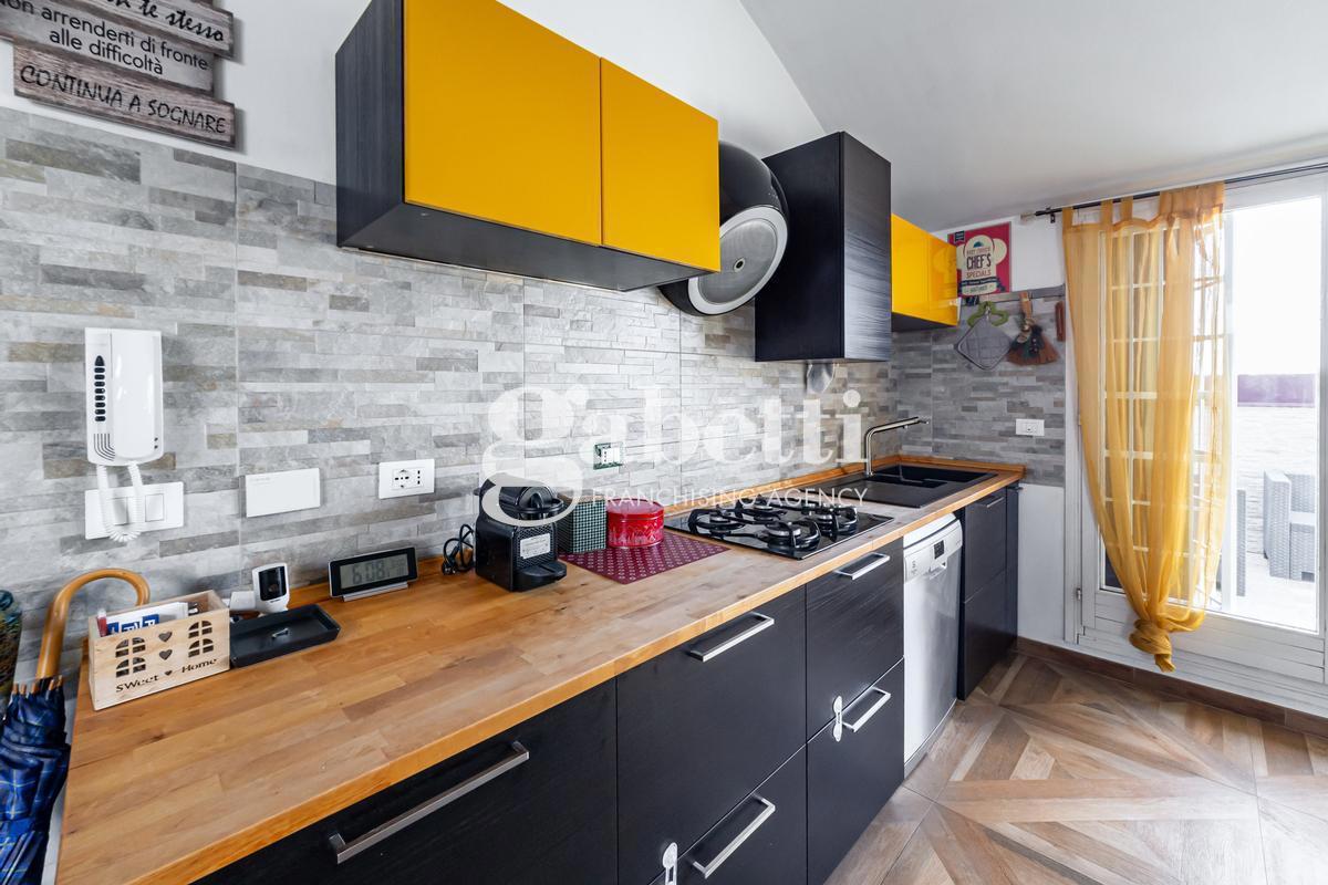 Attico in vendita a Bologna