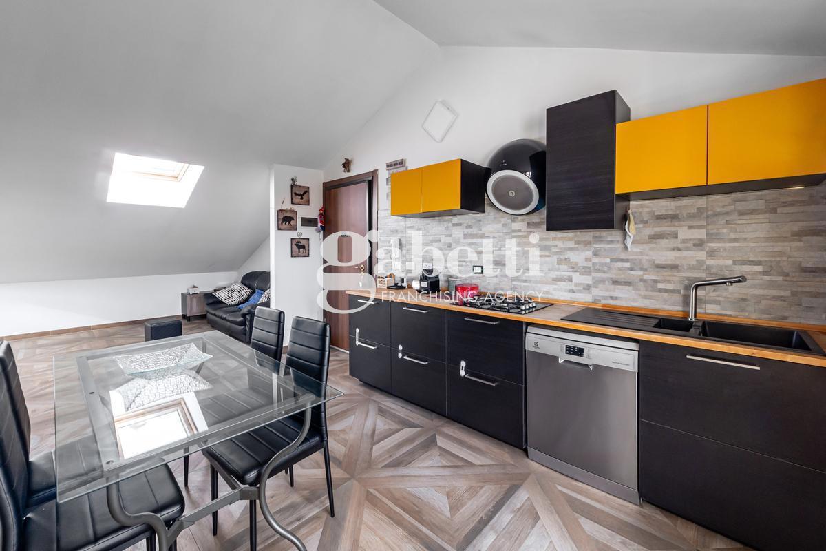 Attico in vendita a Bologna