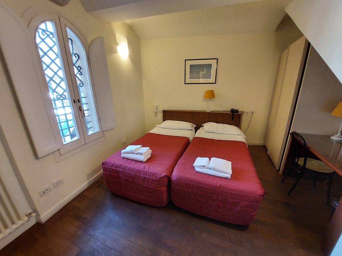 Trilocale arredato in affitto a Bologna