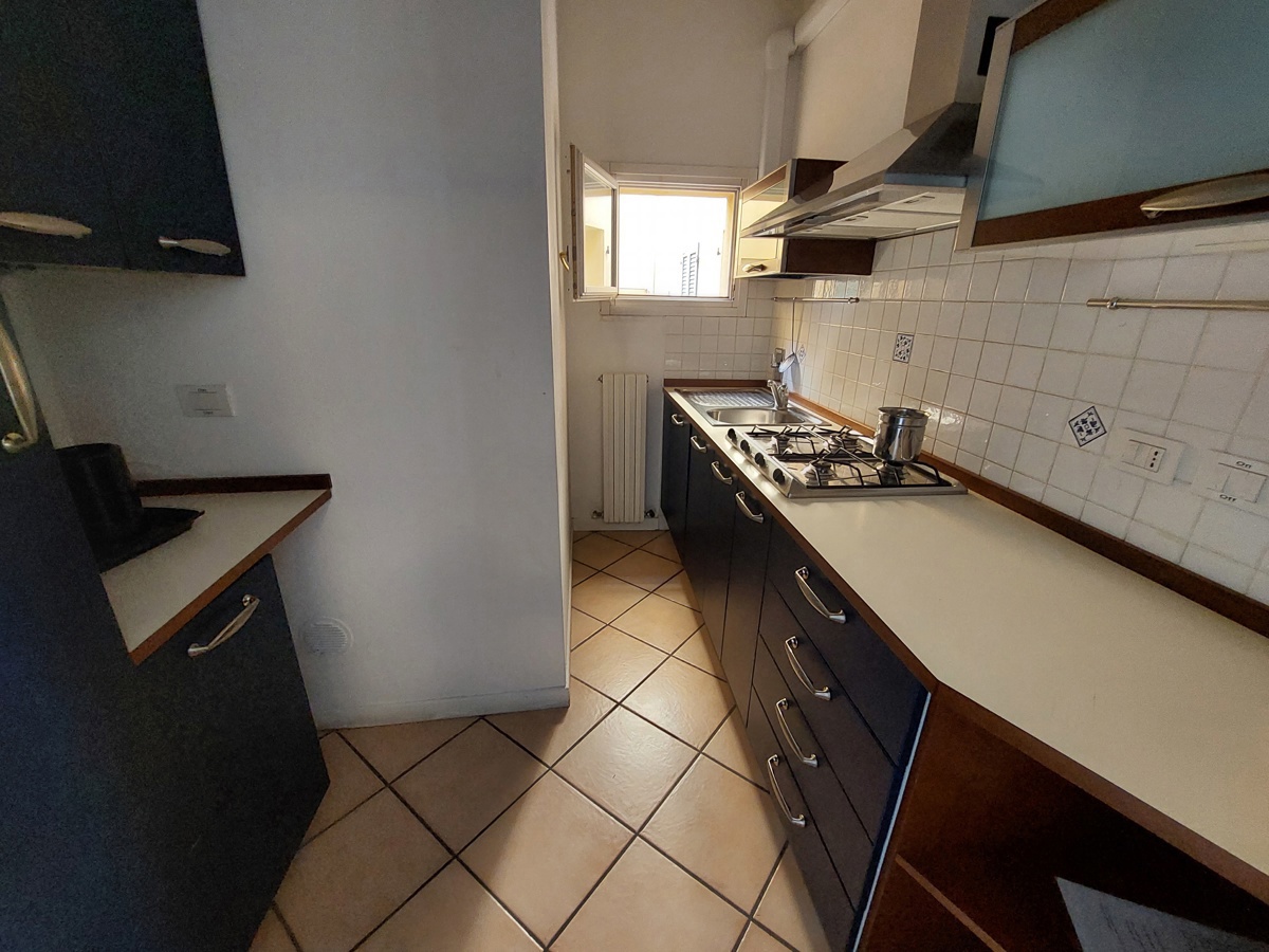 Trilocale arredato in affitto a Bologna