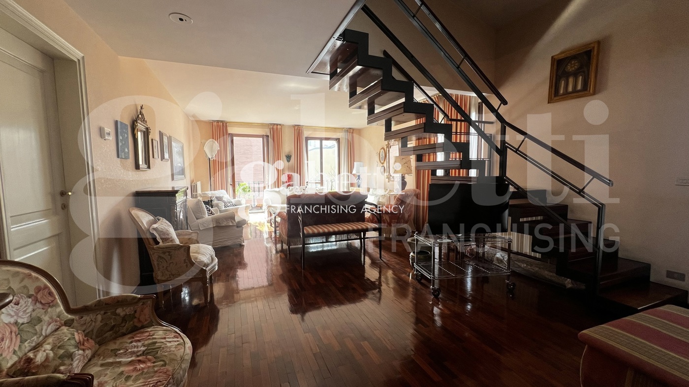 Appartamento in vendita a Bologna