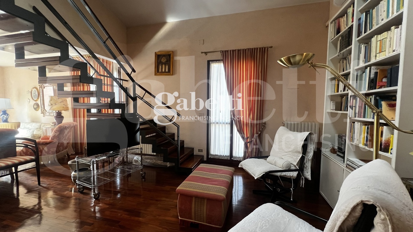 Appartamento in vendita a Bologna