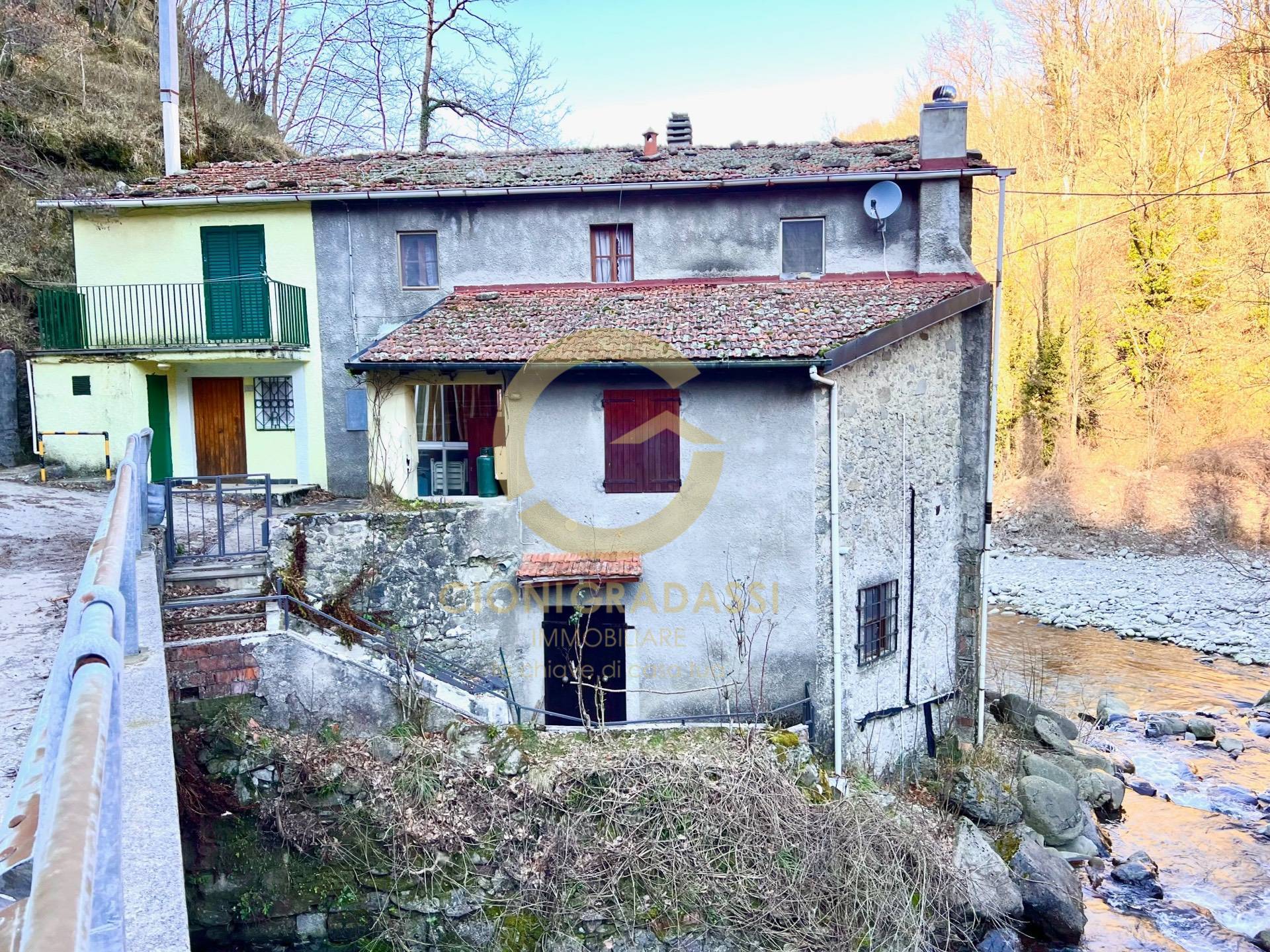 Casa indipendente in vendita, Cutigliano casotti - ponte sestaione