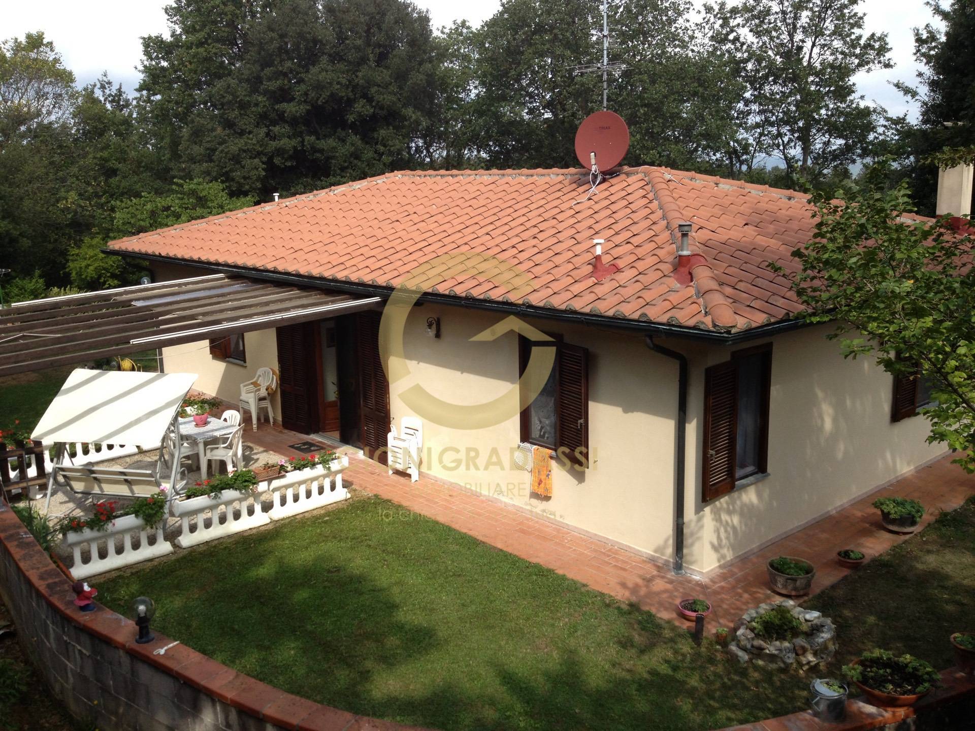 Casa singola in vendita a Monteverdi Marittimo