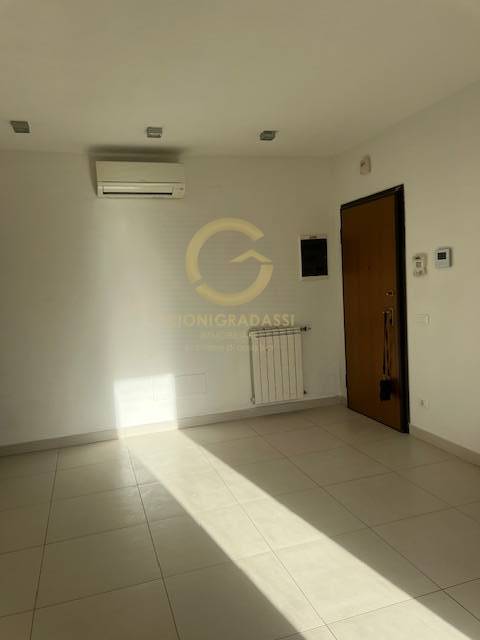 Appartamento in vendita a Livorno, Salviano