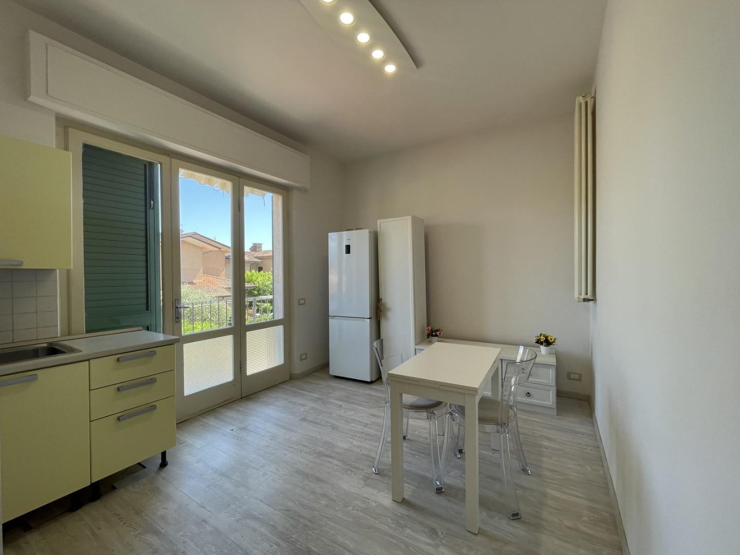 Trilocale in affitto, Pietrasanta marina di