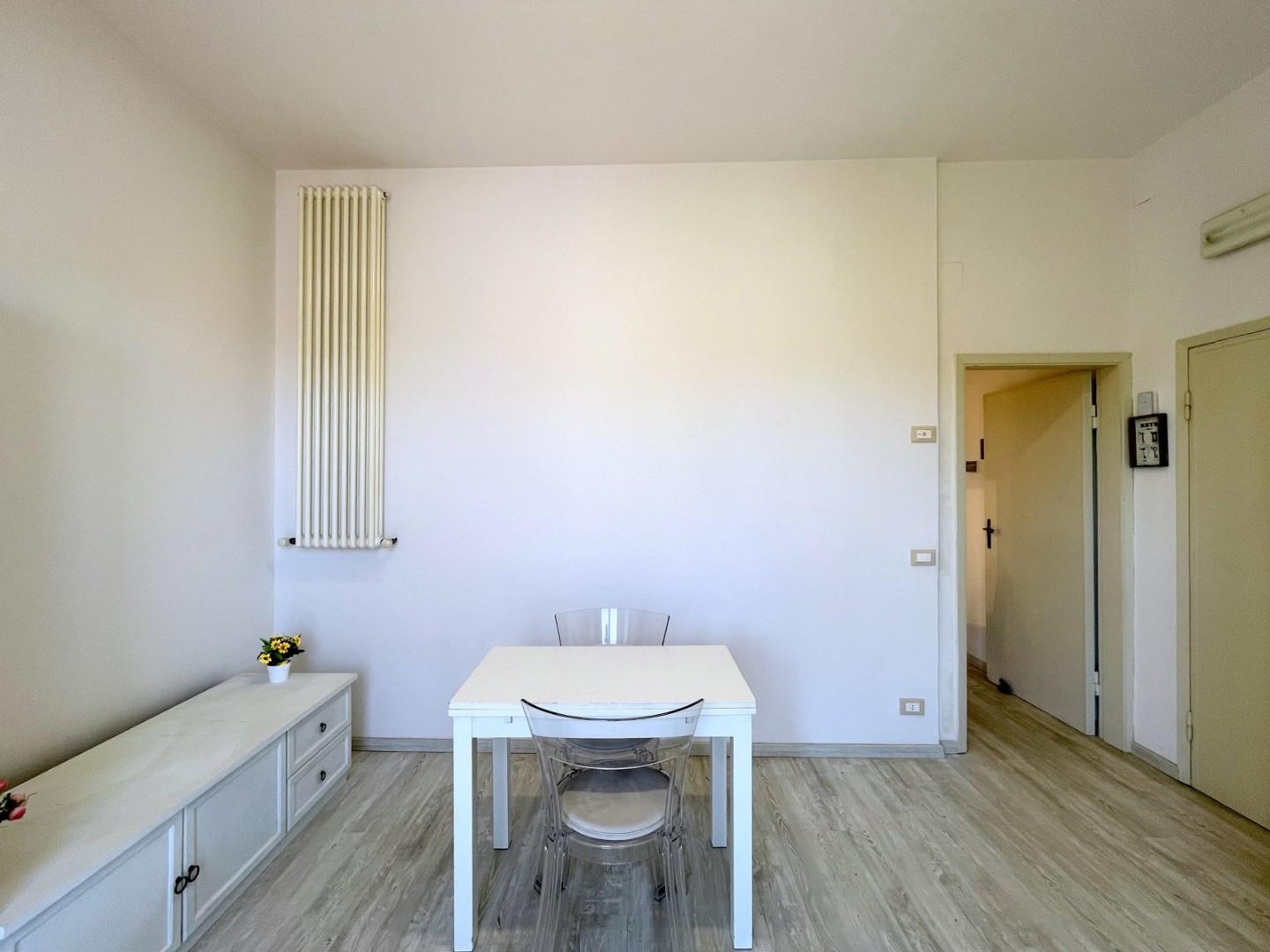 Trilocale in affitto, Pietrasanta marina di