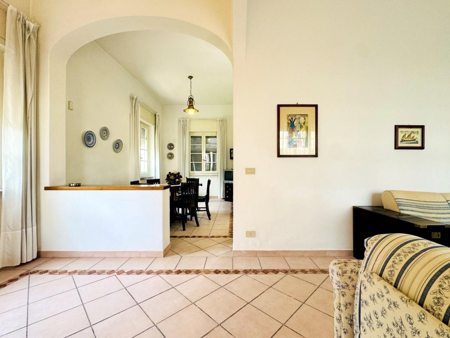 Casa indipendente con giardino, Camaiore lido di