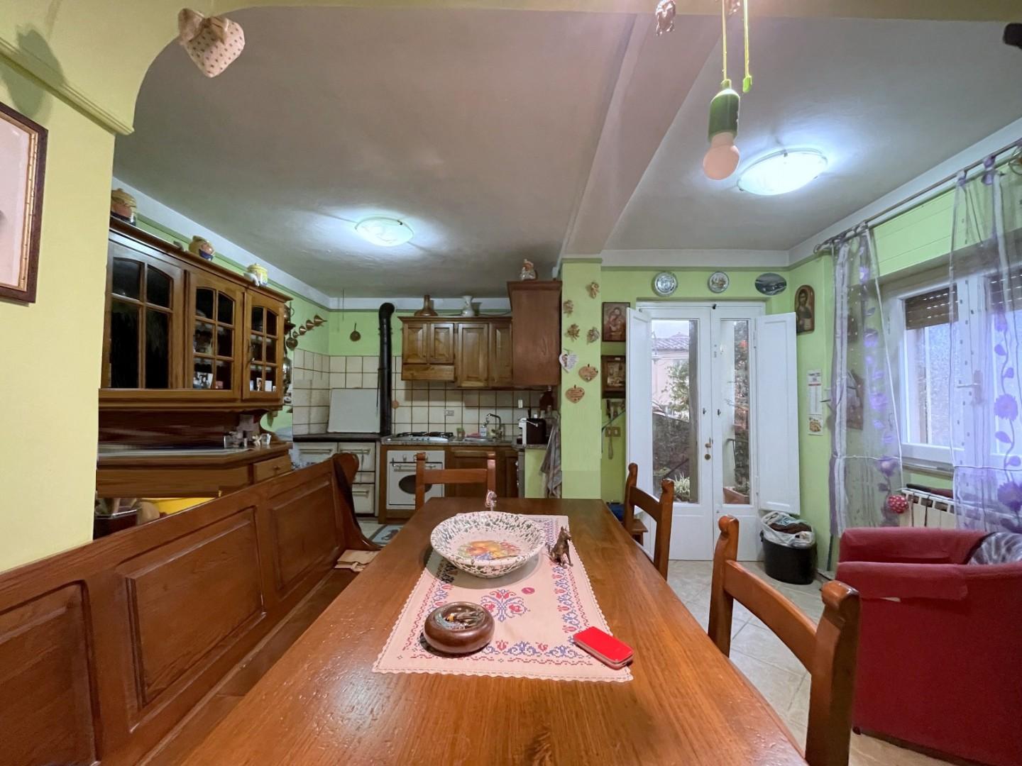 Casa indipendente in vendita, Camaiore torcigliano