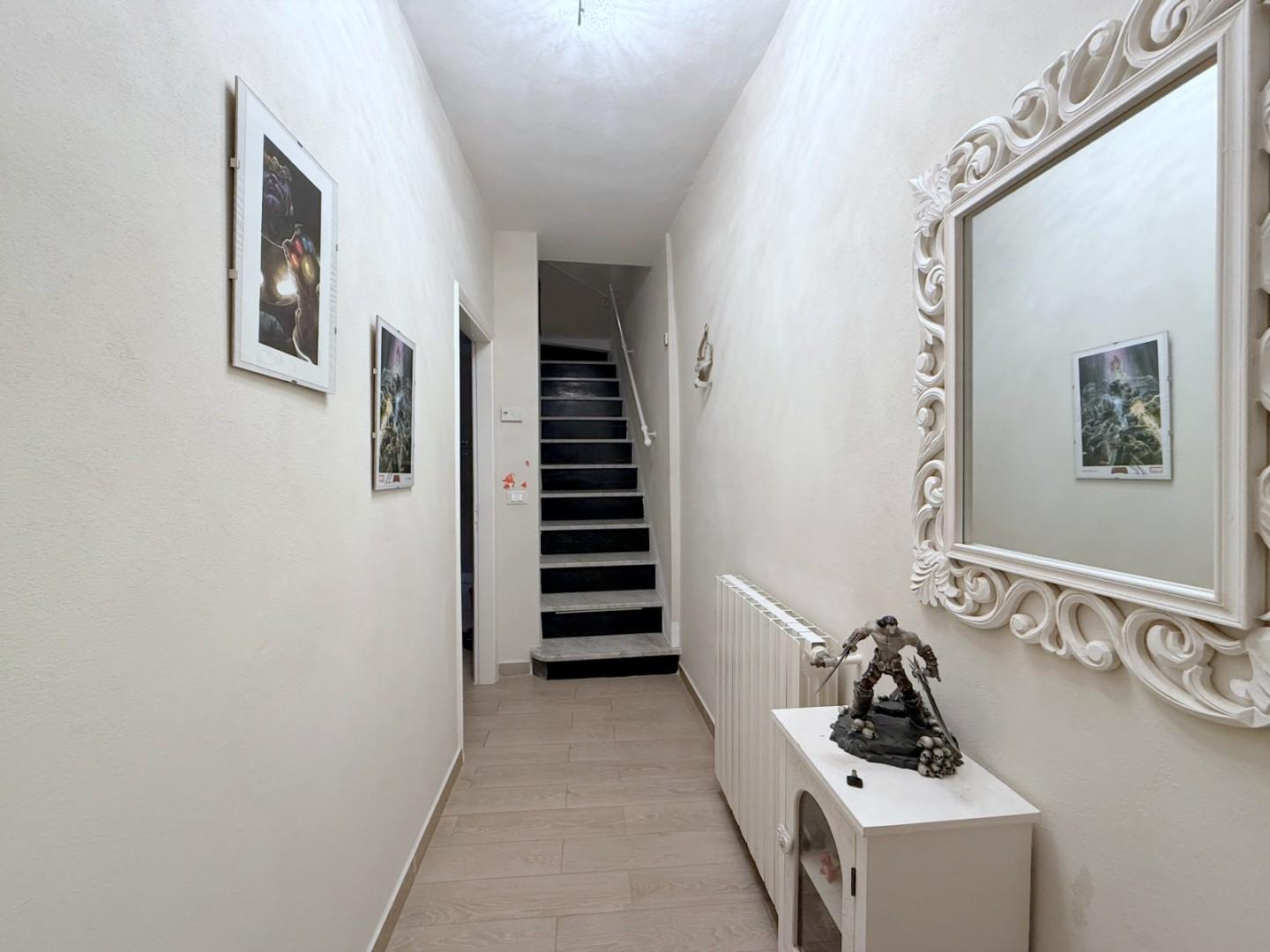 Appartamento ristrutturato, Camaiore greppolungo