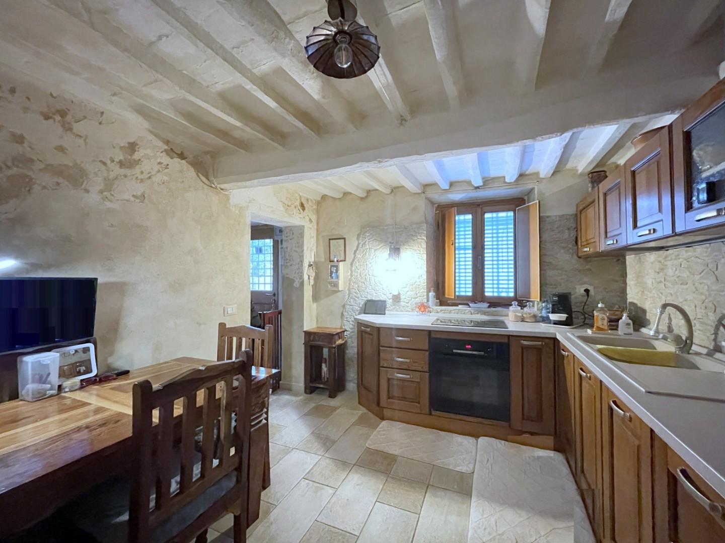 Casa indipendente con giardino, Camaiore nocchi