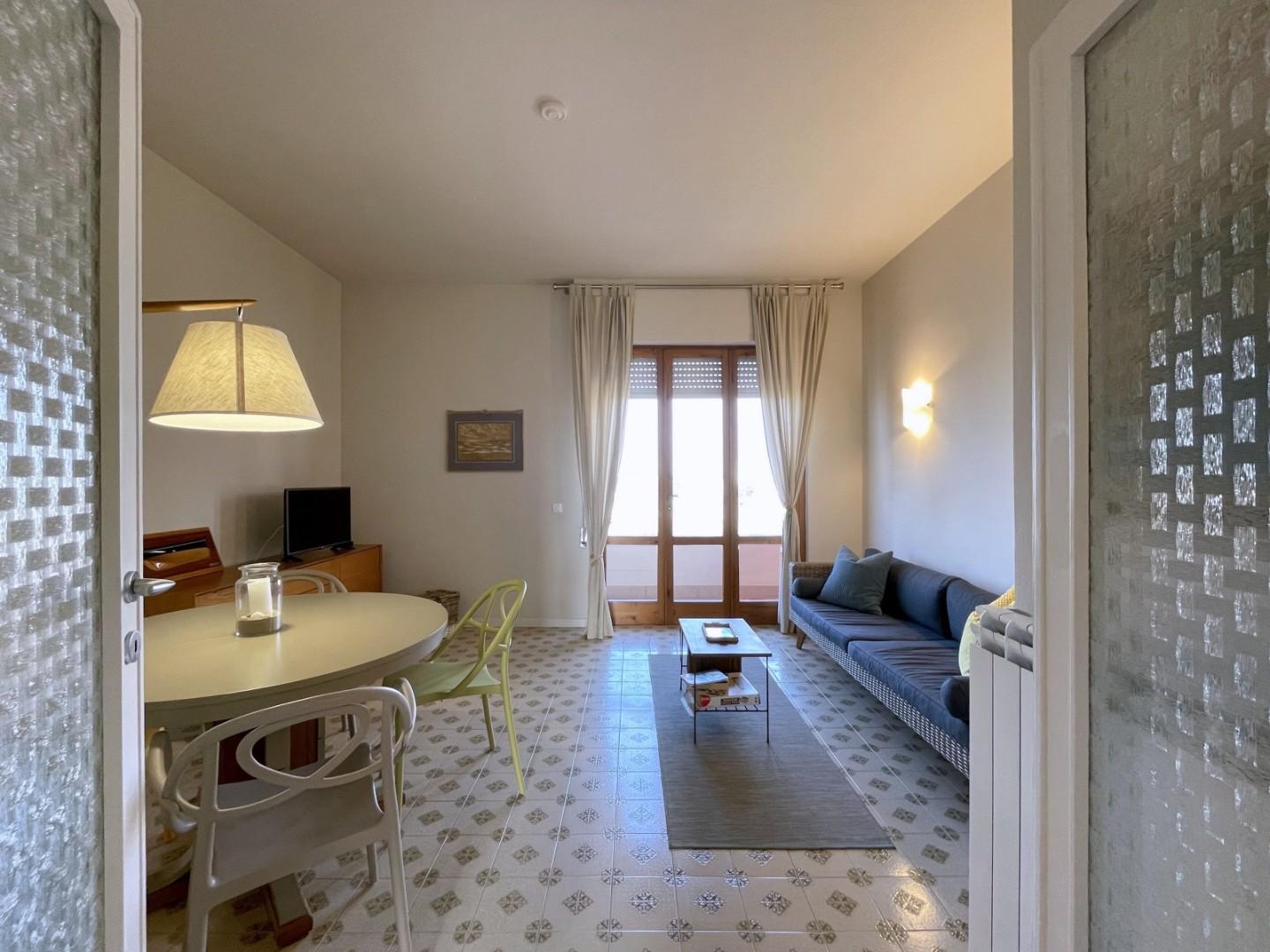 Quadrilocale arredato in affitto, Camaiore lido di