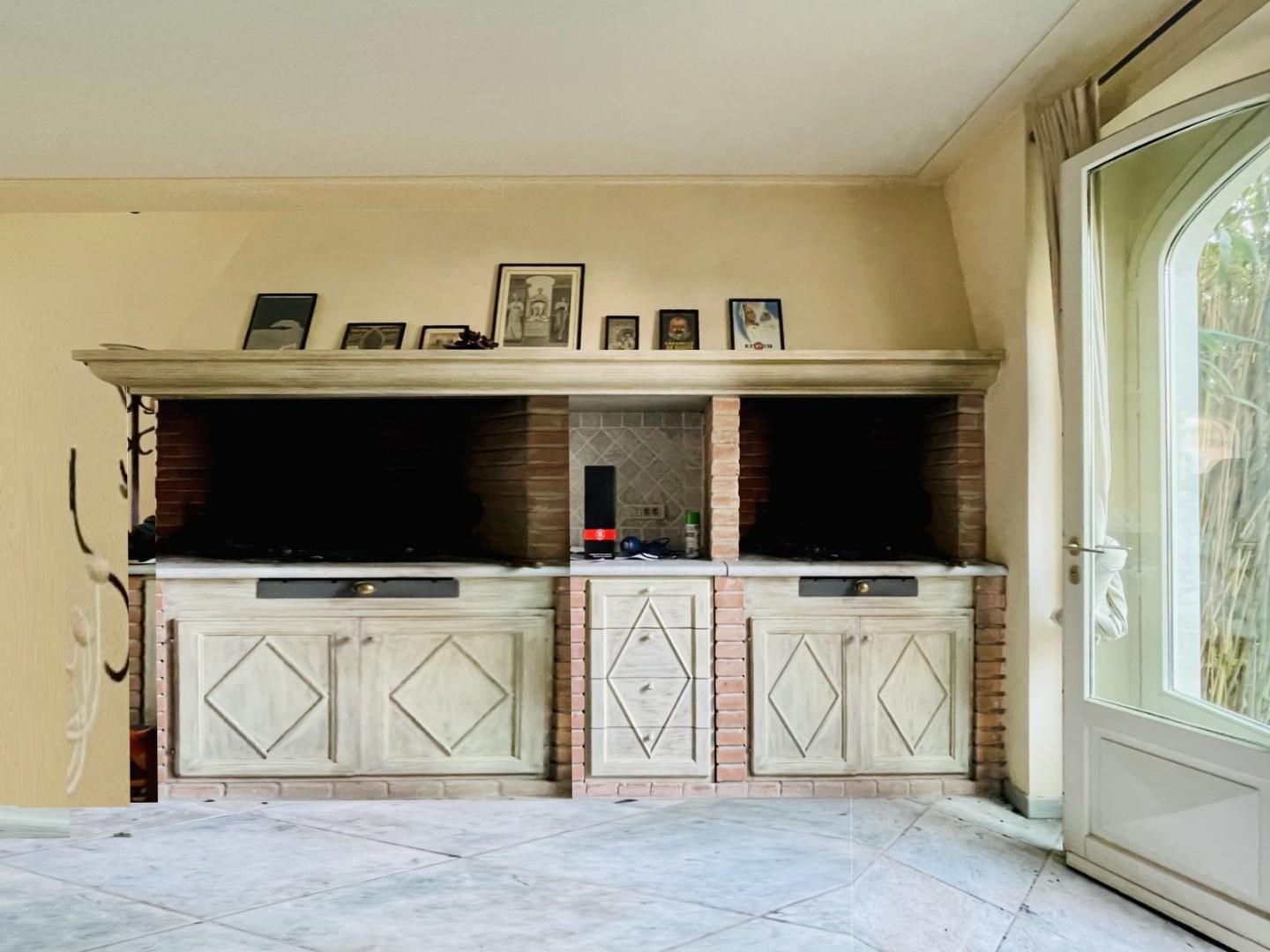 Casa indipendente arredata in affitto, Forte dei Marmi centro