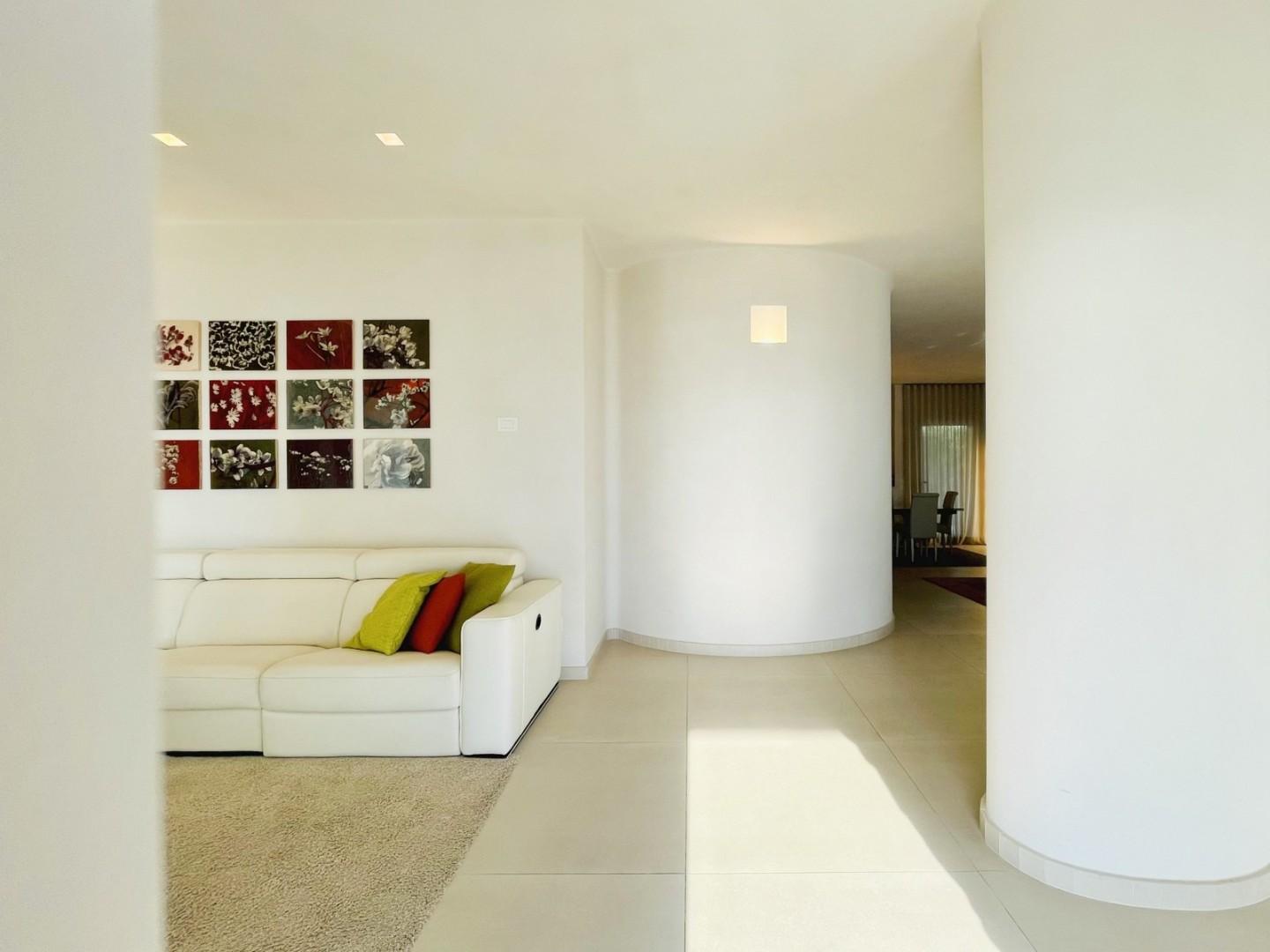 Villa arredata in affitto, Forte dei Marmi centro