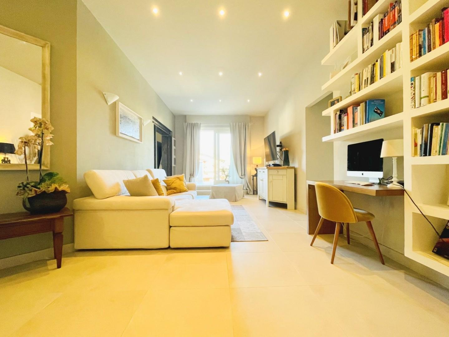 Attico arredato in affitto, Forte dei Marmi centro