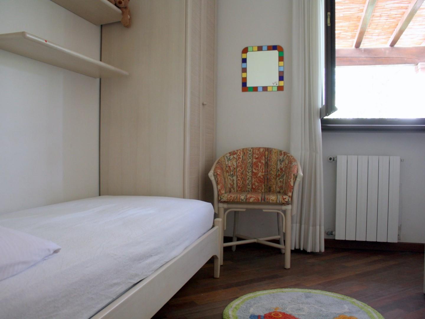 Quadrilocale arredato in affitto, Pietrasanta tonfano