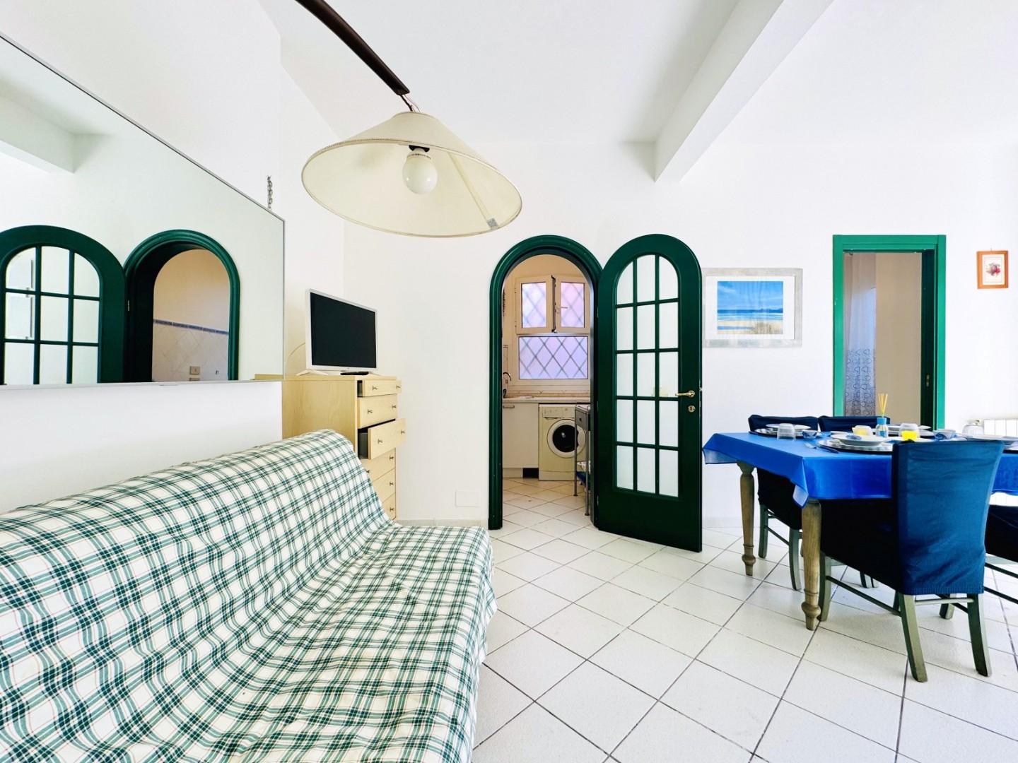 Casa indipendente arredata in affitto, Pietrasanta fiumetto