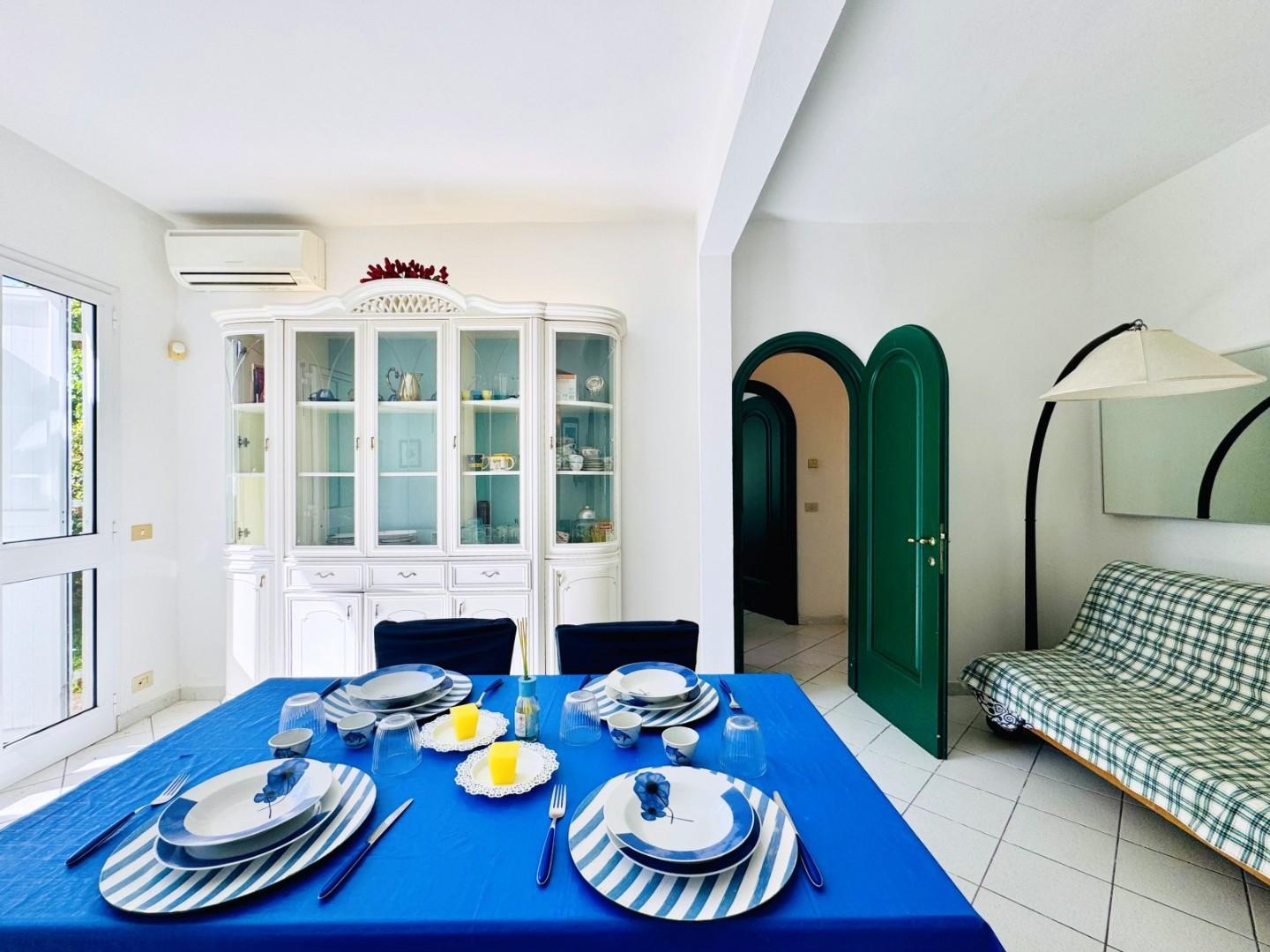 Casa indipendente arredata in affitto, Pietrasanta fiumetto