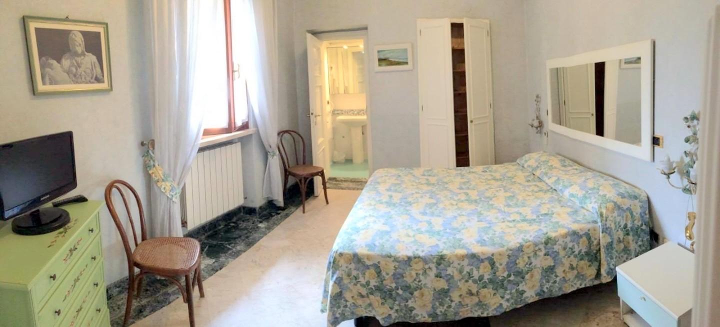 Trilocale arredato in affitto a Forte dei Marmi