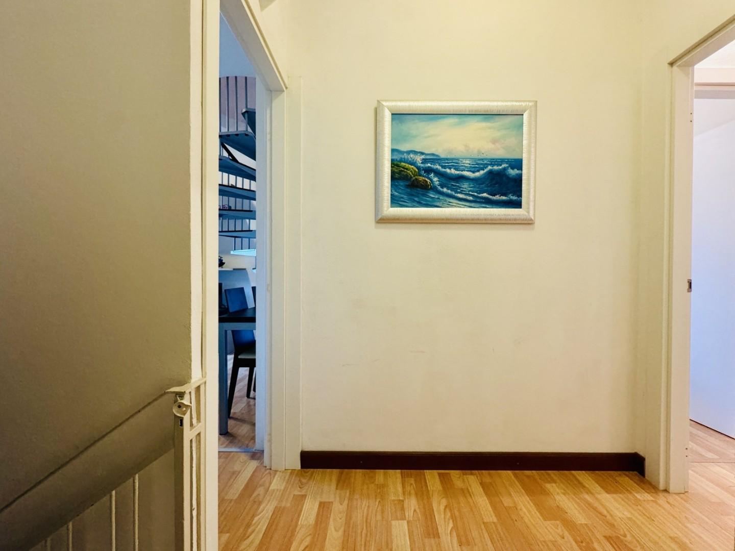 Quadrilocale con terrazzo, Pietrasanta tonfano