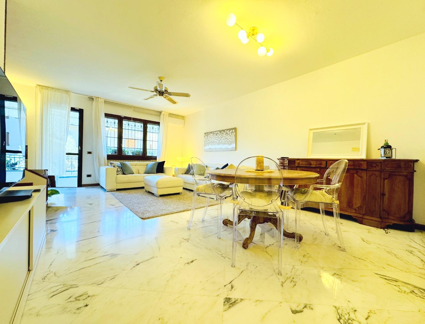 Villa arredata in affitto, Forte dei Marmi caranna