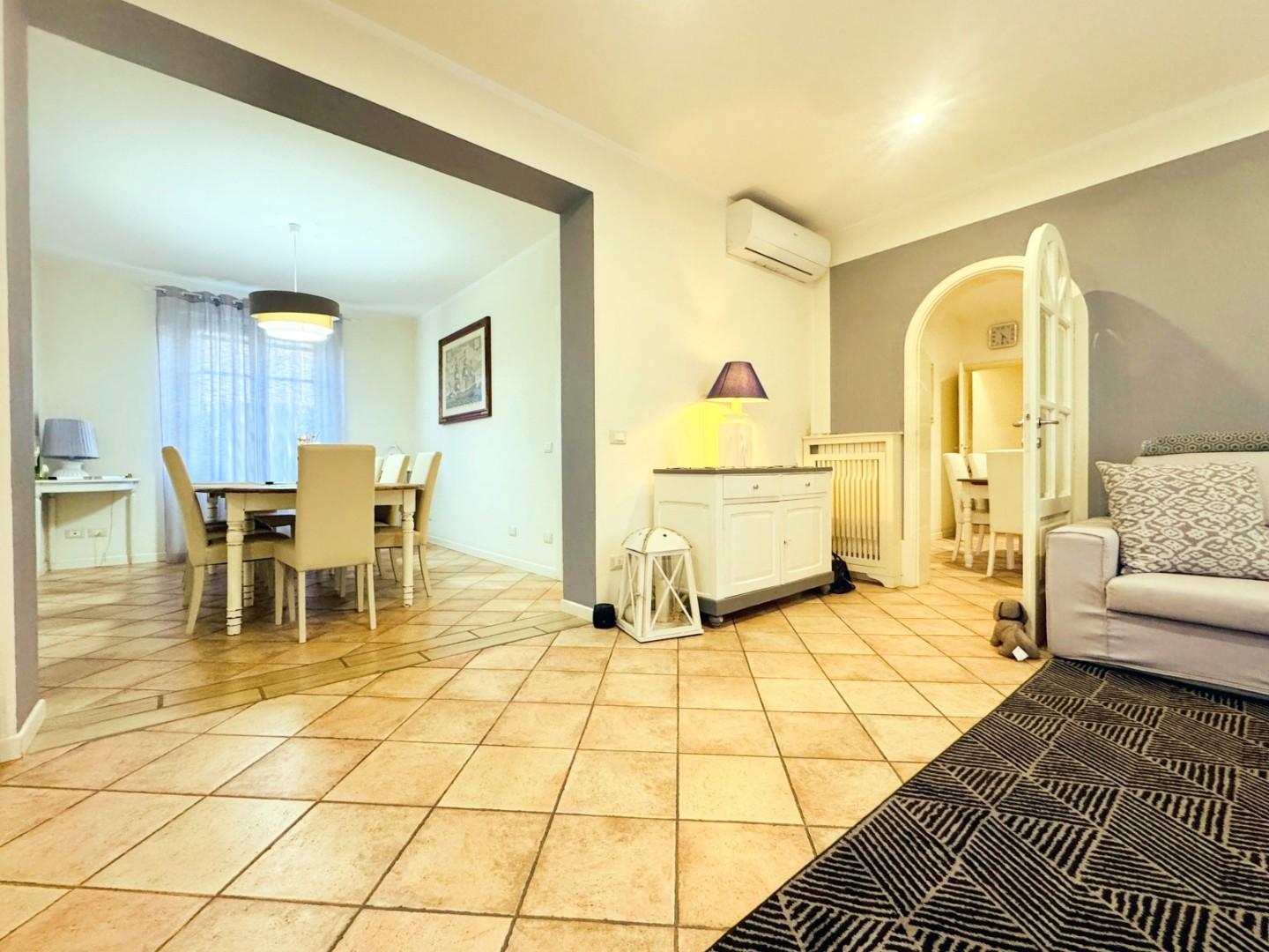 Casa indipendente arredata in affitto, Forte dei Marmi semicentro