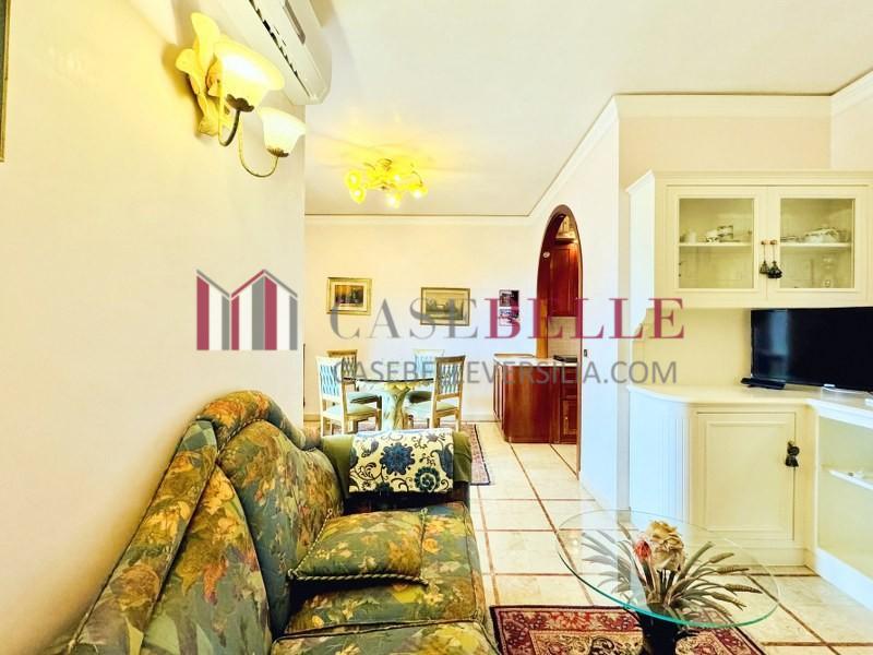 Trilocale arredato in affitto a Forte dei Marmi