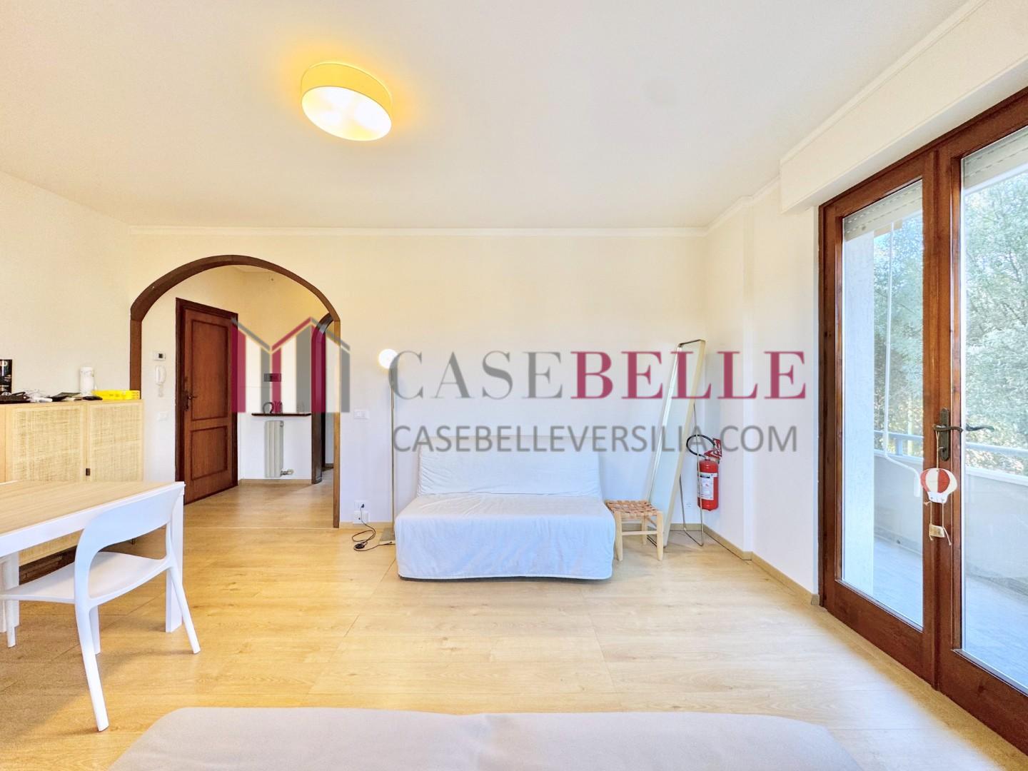 Trilocale arredato in affitto, Camaiore lido di