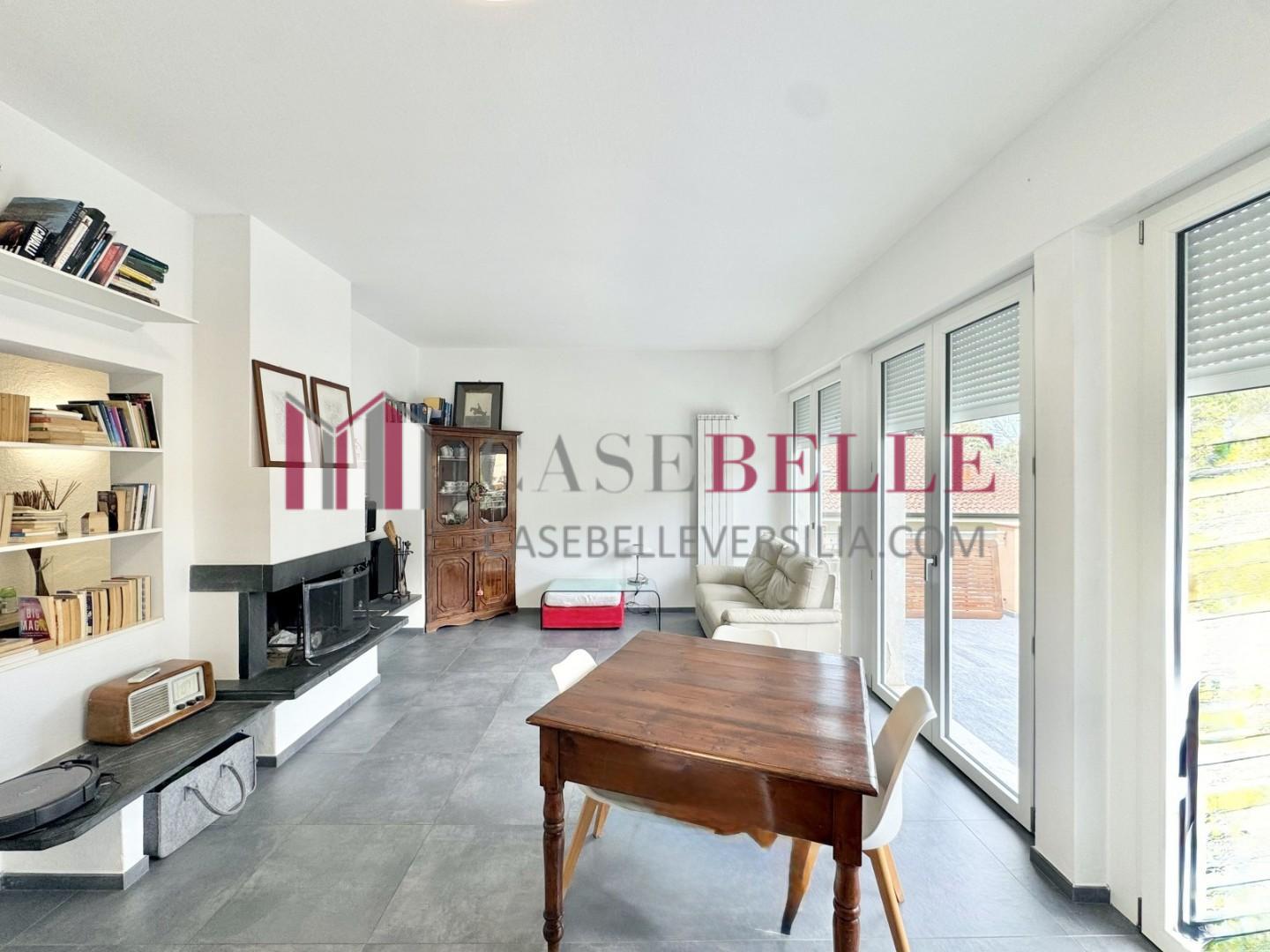 Villa Bifamiliare arredata in affitto, Forte dei Marmi vittoria apuana