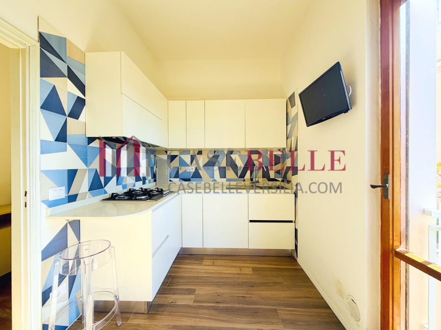 Appartamento in vendita, Camaiore lido di