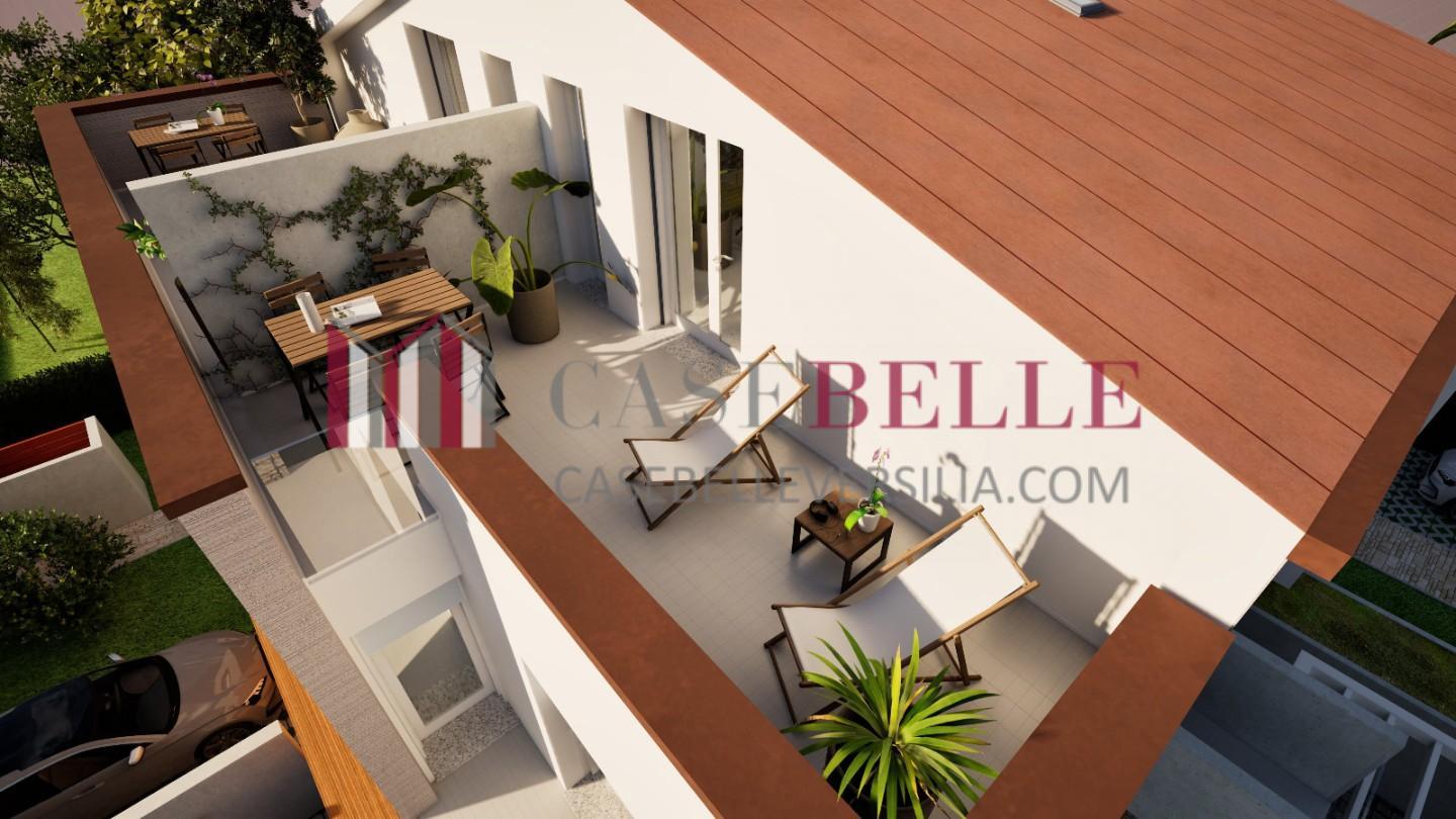 Villa Trifamiliari con giardino, Camaiore lido di