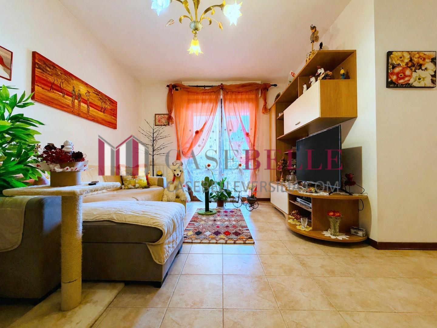 Quadrilocale con giardino, Viareggio ex campo di aviazione