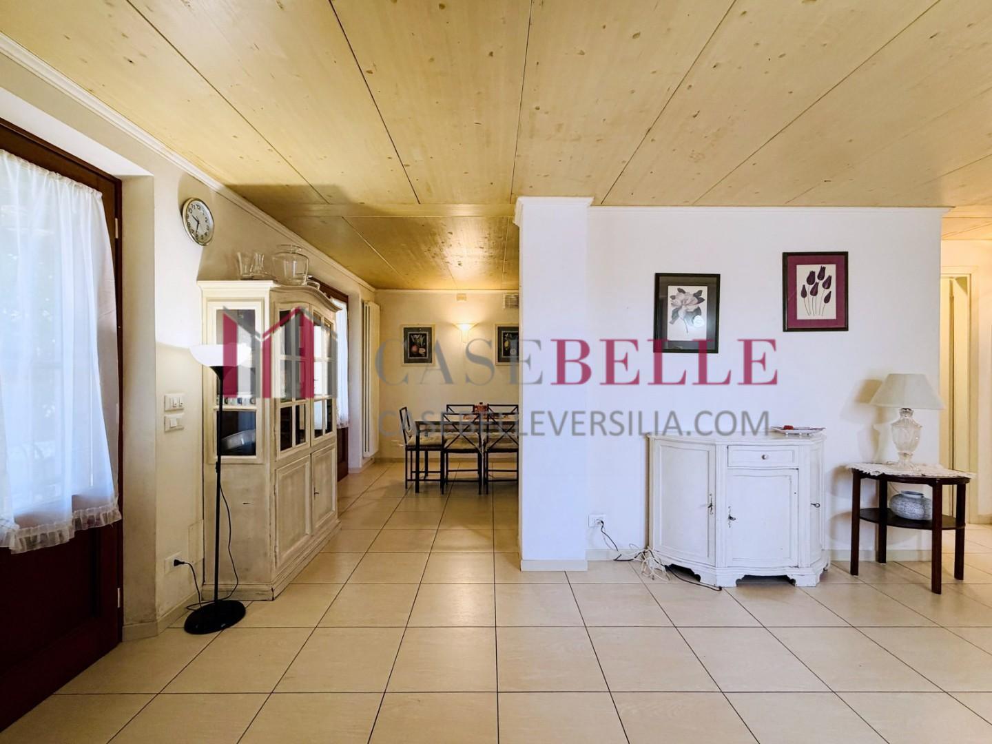 Casa indipendente con giardino, Pietrasanta marina di