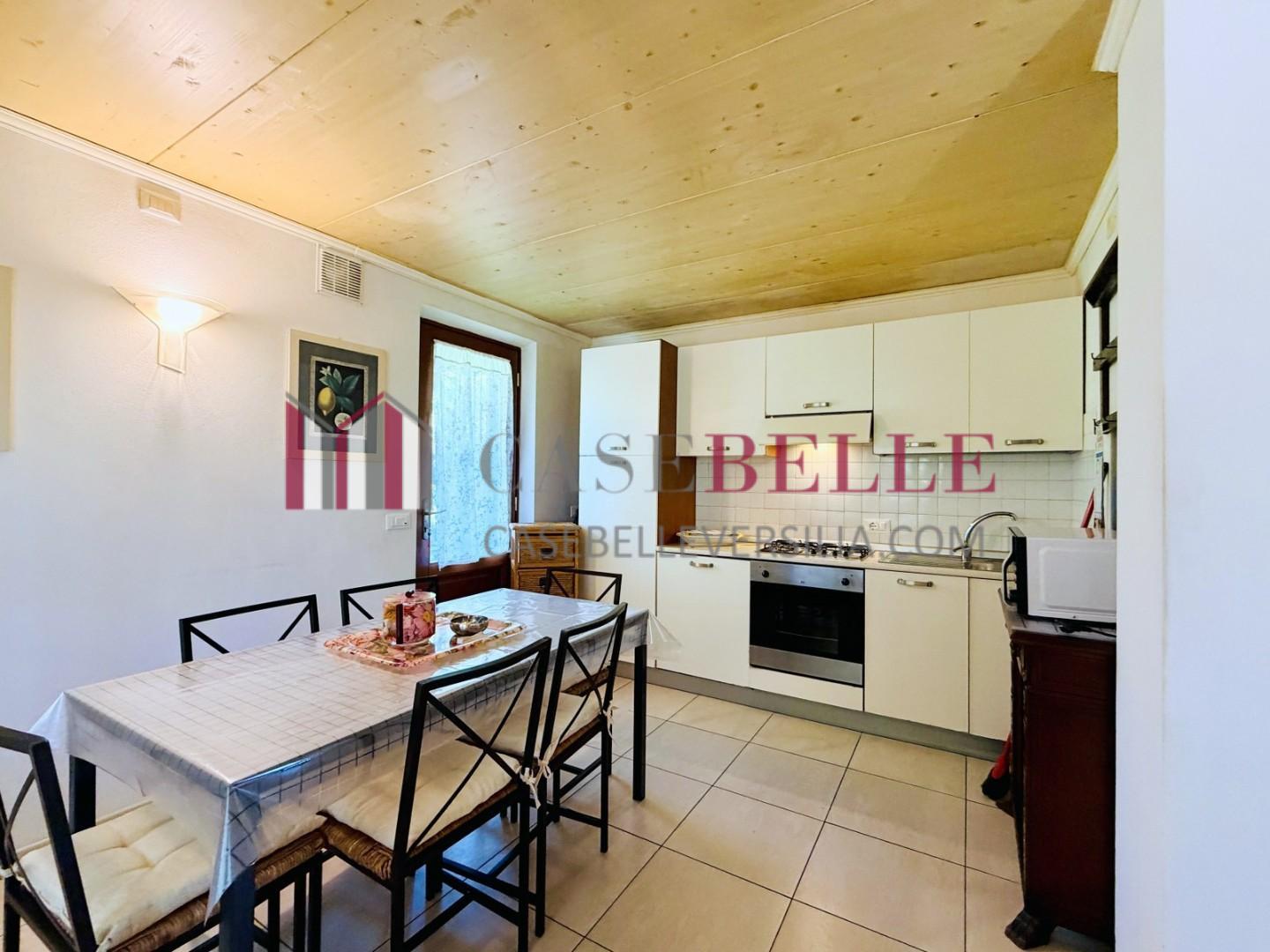 Casa indipendente con giardino, Pietrasanta marina di
