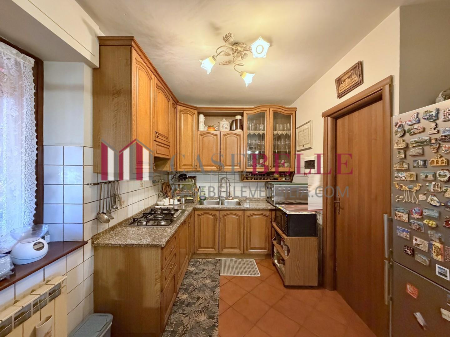 Casa indipendente in vendita, Massarosa piano del quercione
