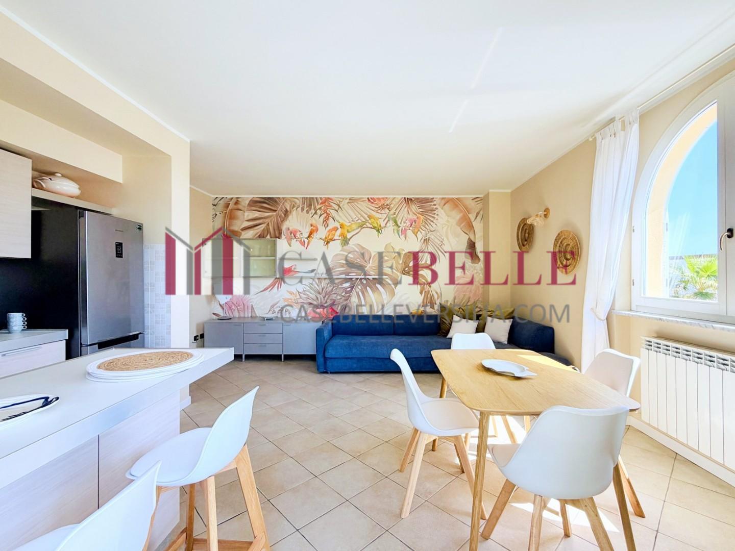 Trilocale con terrazzo, Pietrasanta tonfano