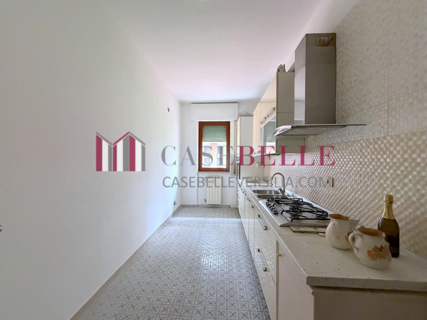 Quadrilocale in vendita a Massa
