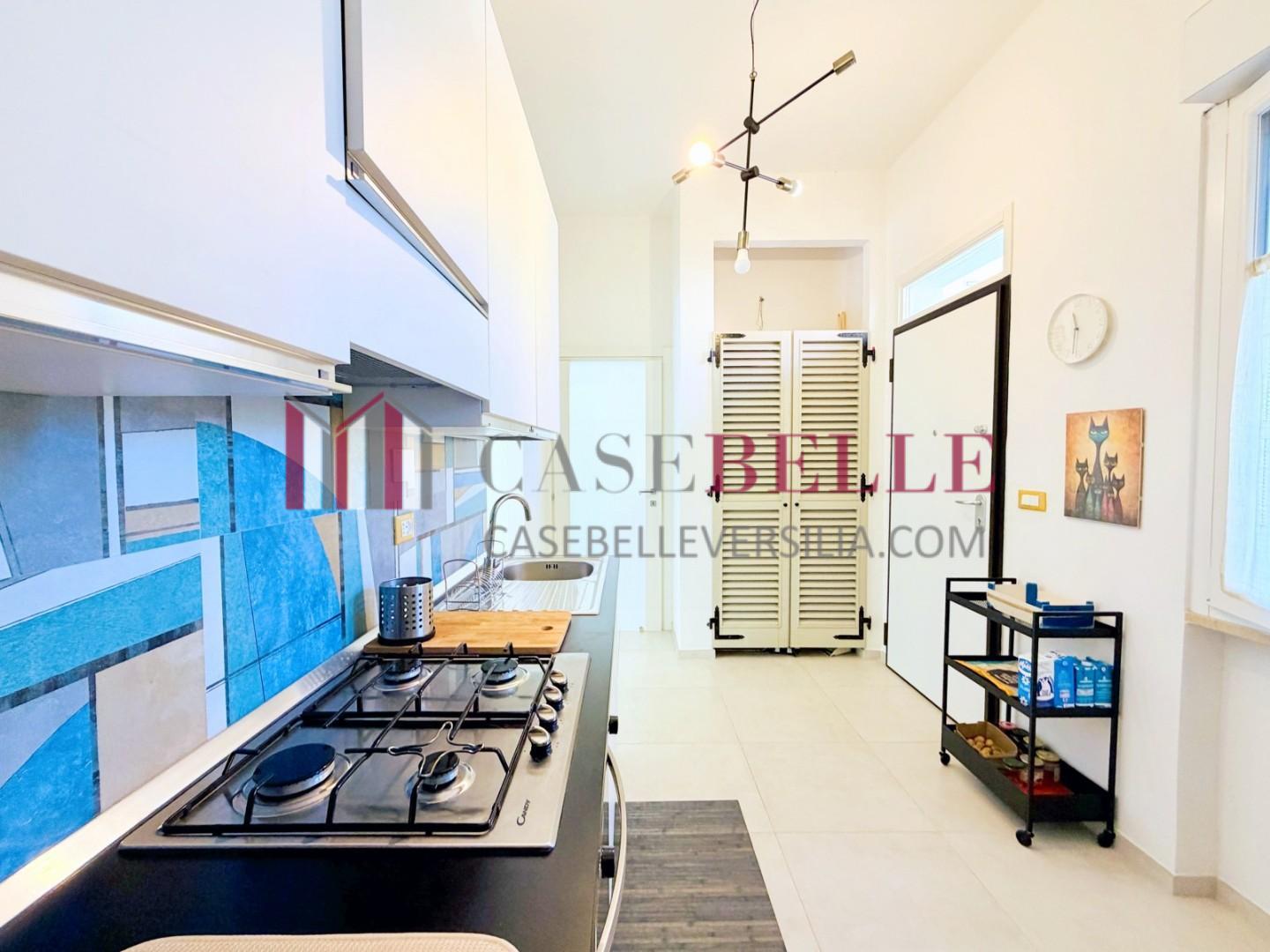 Casa indipendente con giardino, Viareggio torre del lago-marina