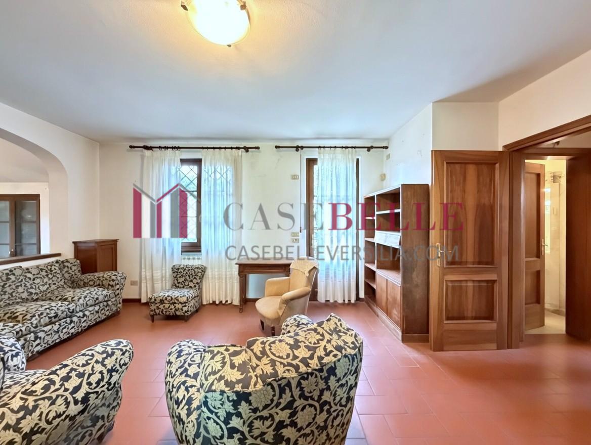 Villa Trifamiliari con giardino, Camaiore lido di