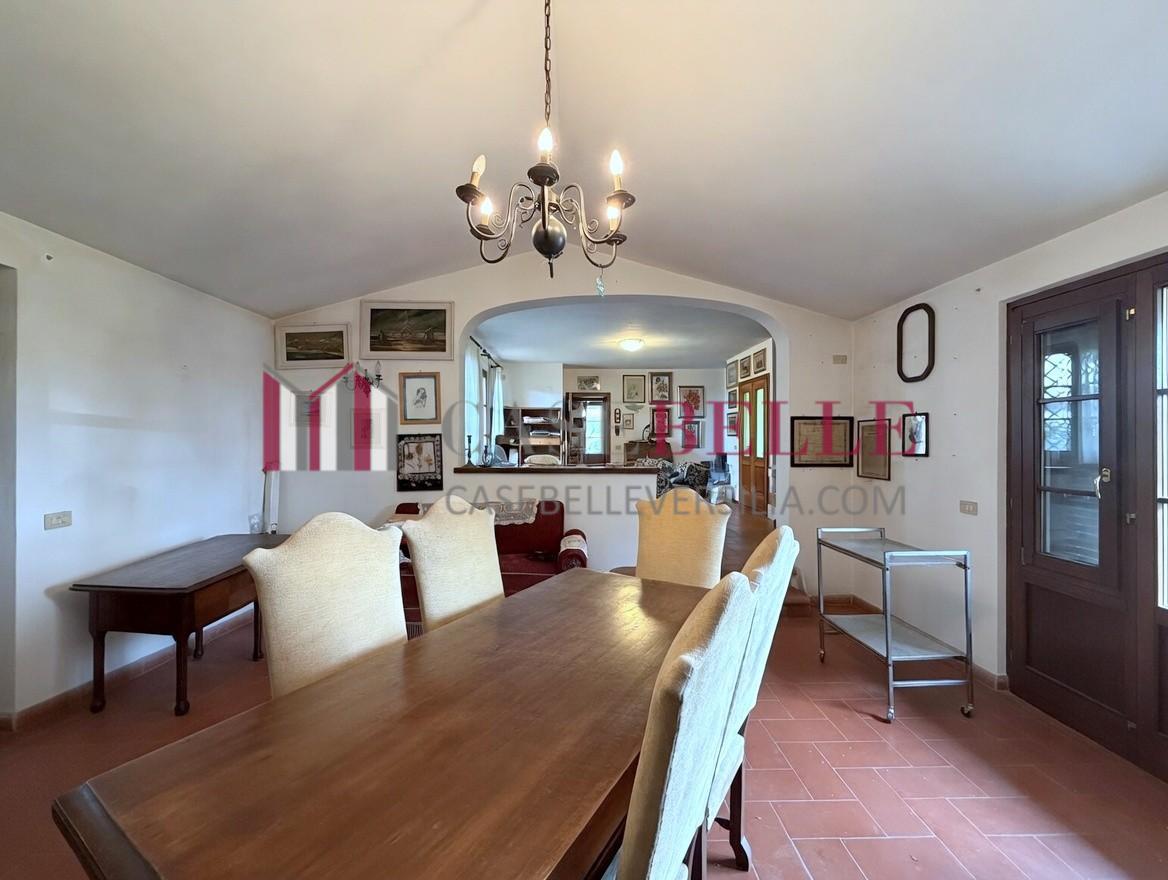 Villa Trifamiliari con giardino, Camaiore lido di