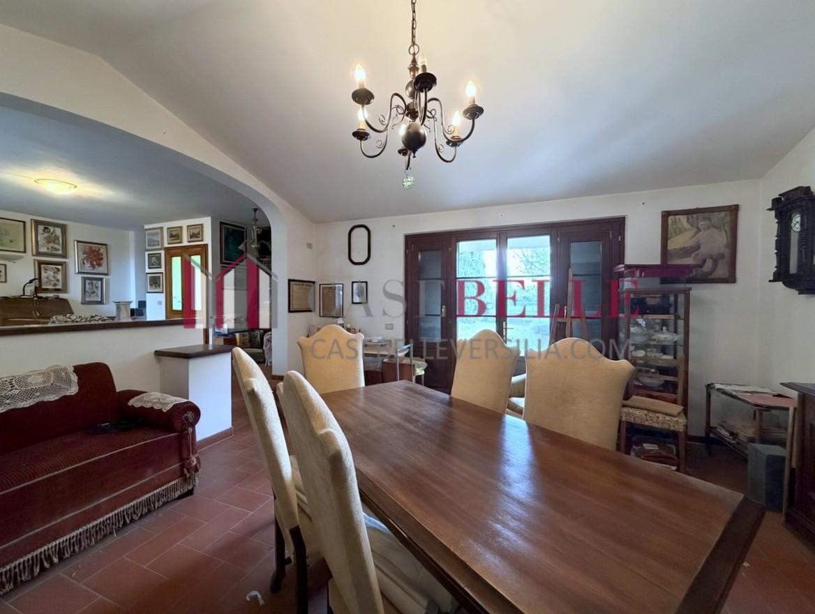Villa Trifamiliari con giardino, Camaiore lido di