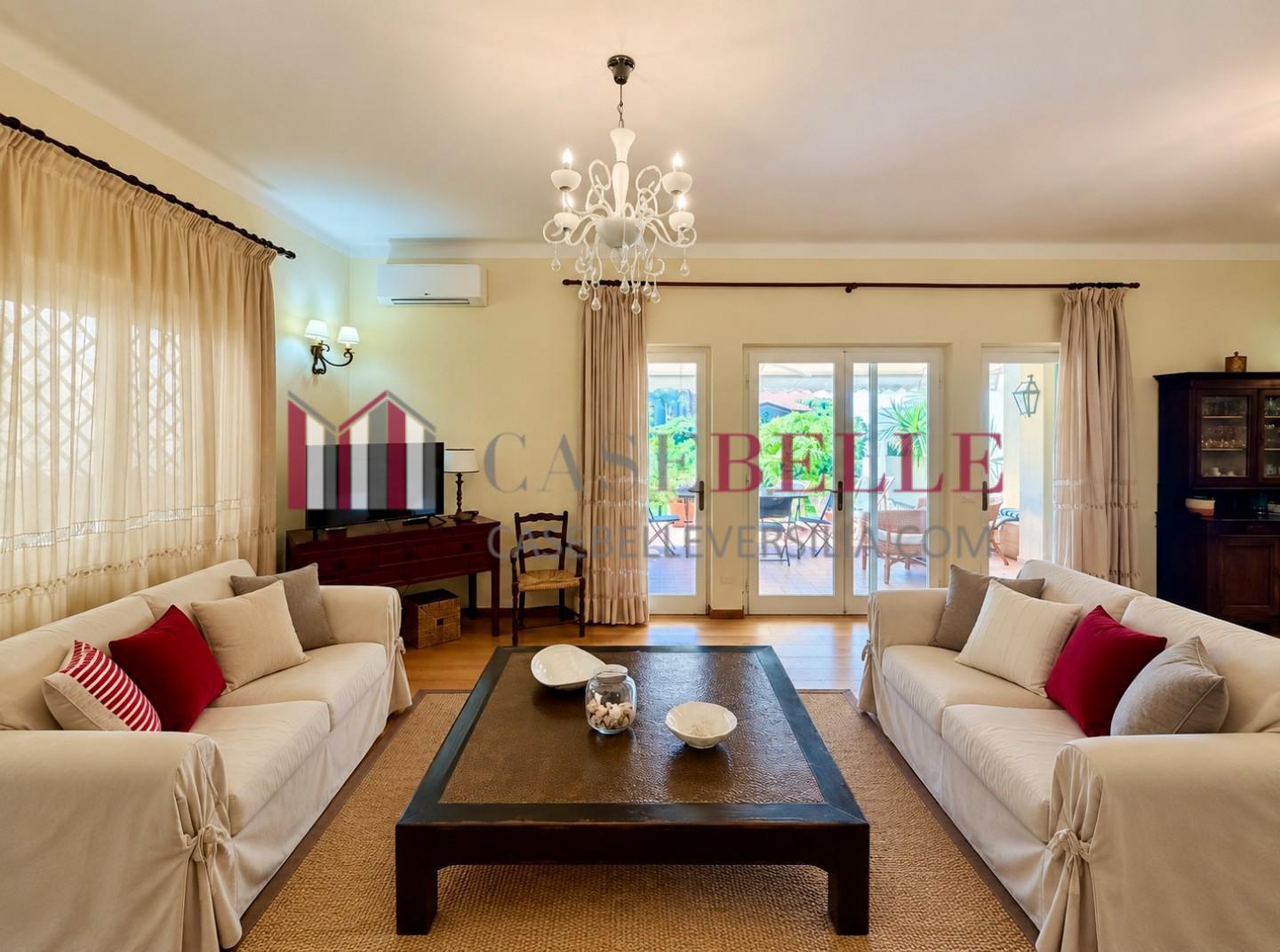 Villa arredata in affitto, Forte dei Marmi centro