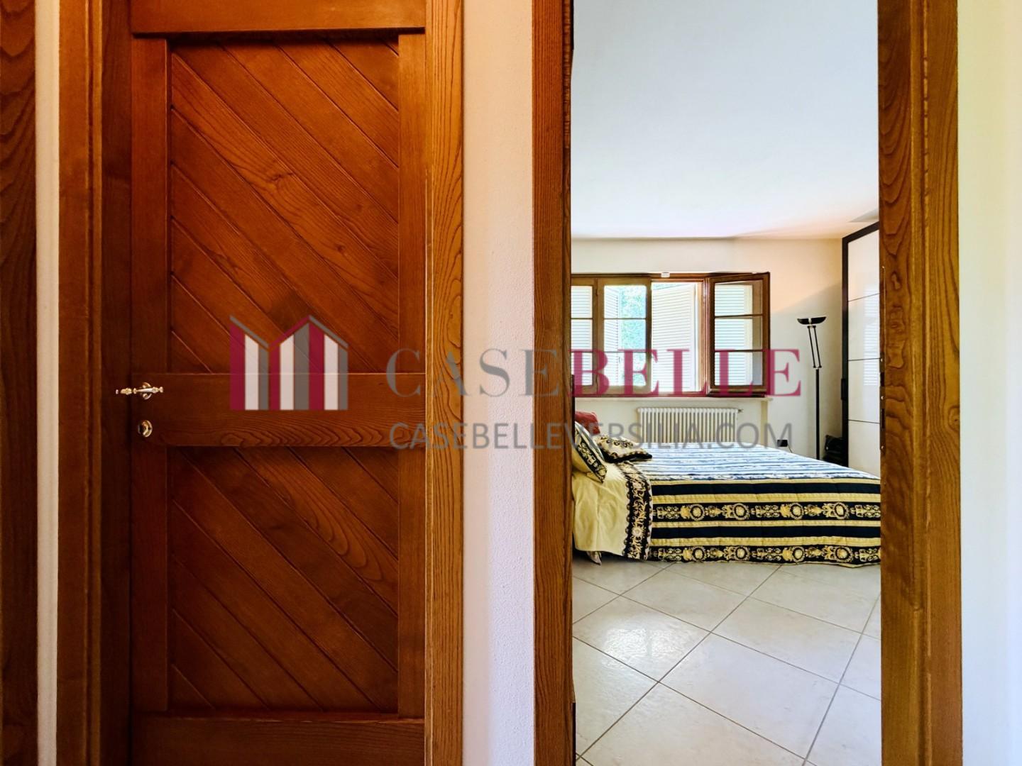 Casa indipendente arredata in affitto, Camaiore lido di