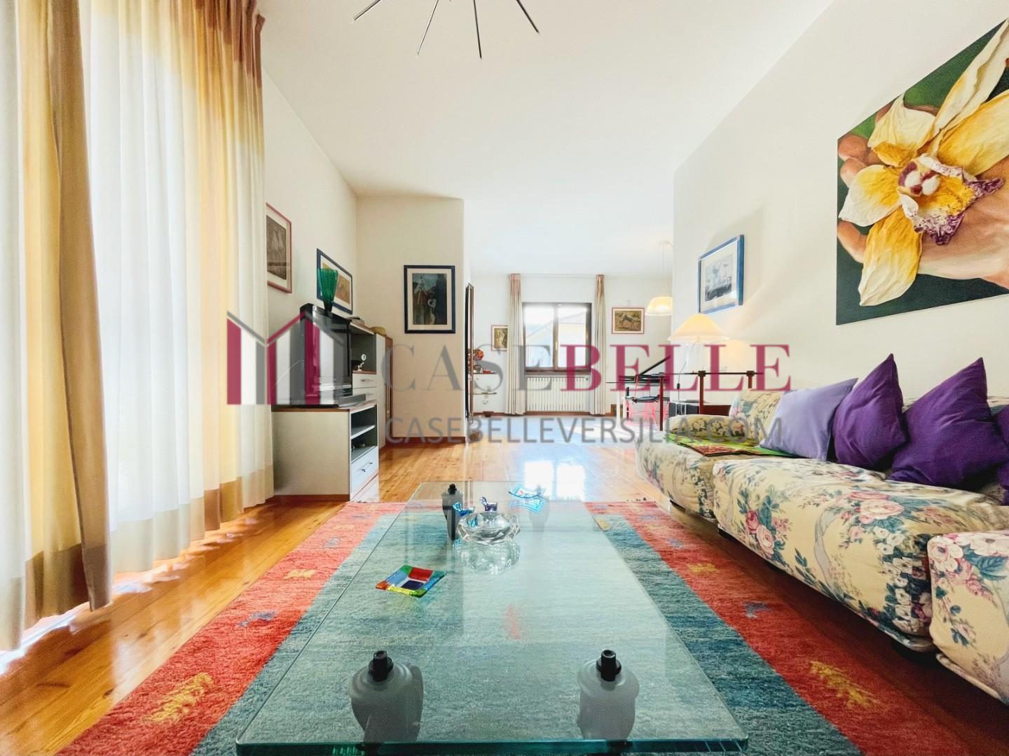 Villa Bifamiliare arredata in affitto, Pietrasanta marina di