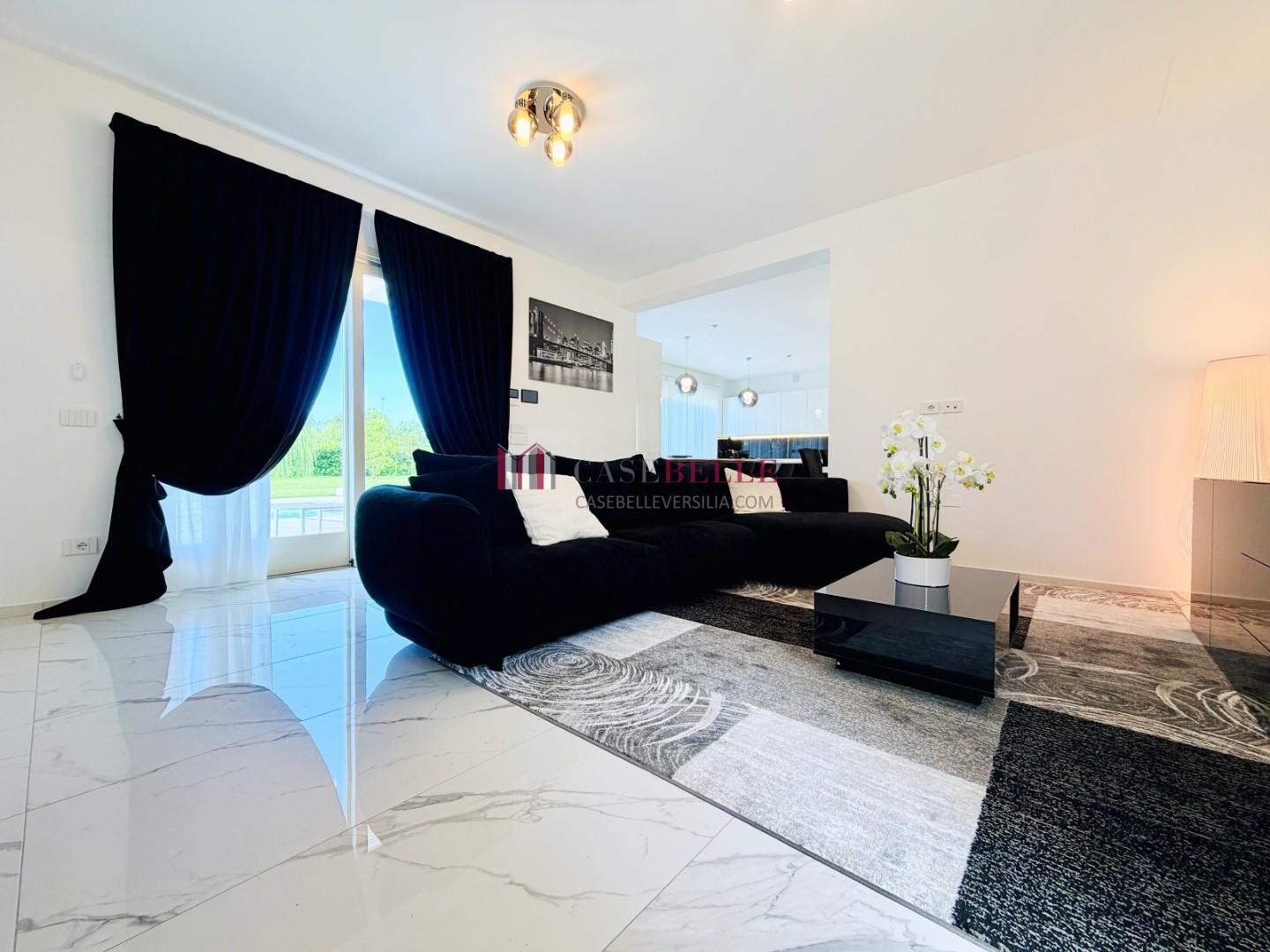 Villa arredata in affitto, Pietrasanta marina di