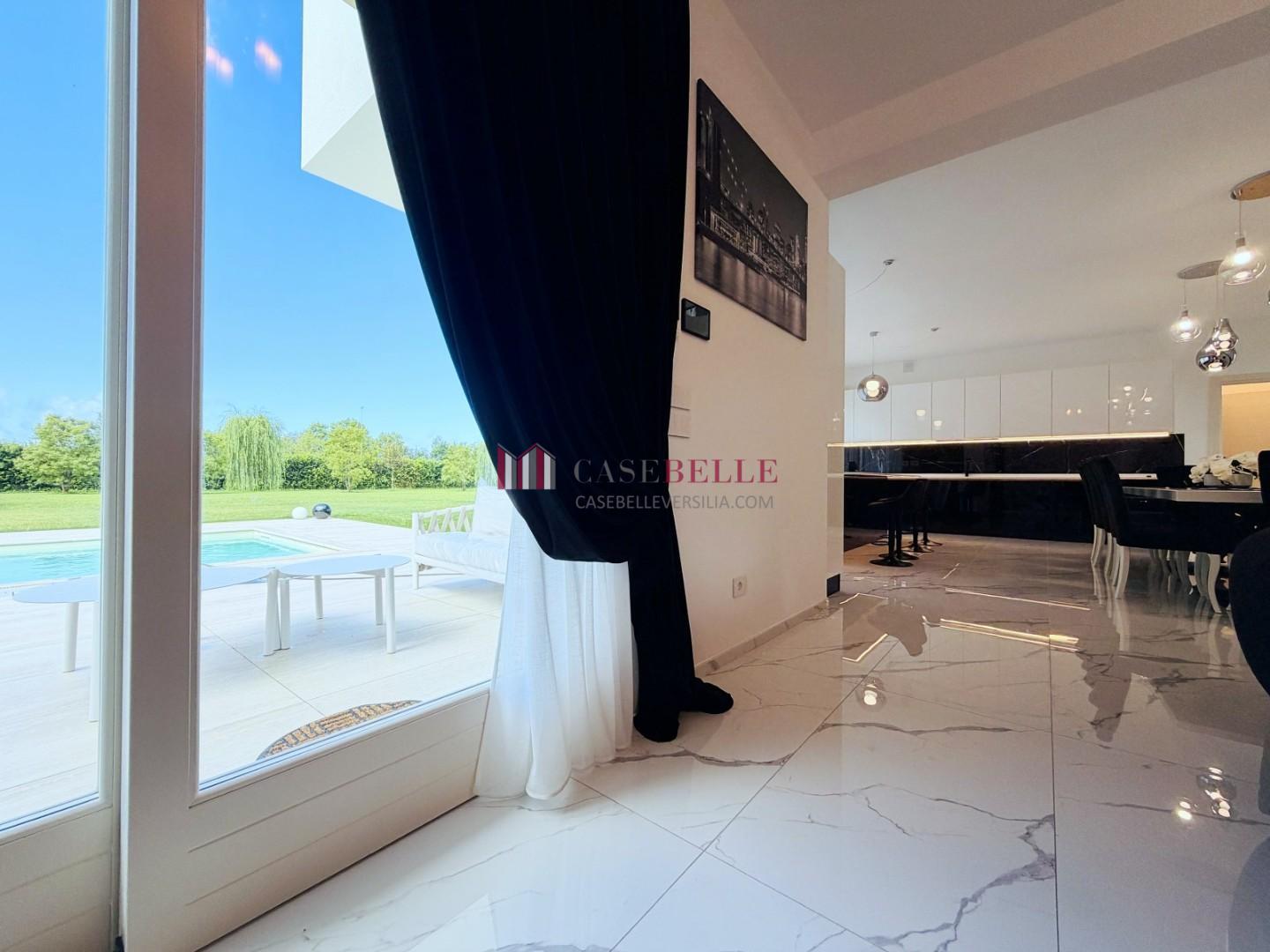 Villa arredata in affitto, Pietrasanta marina di