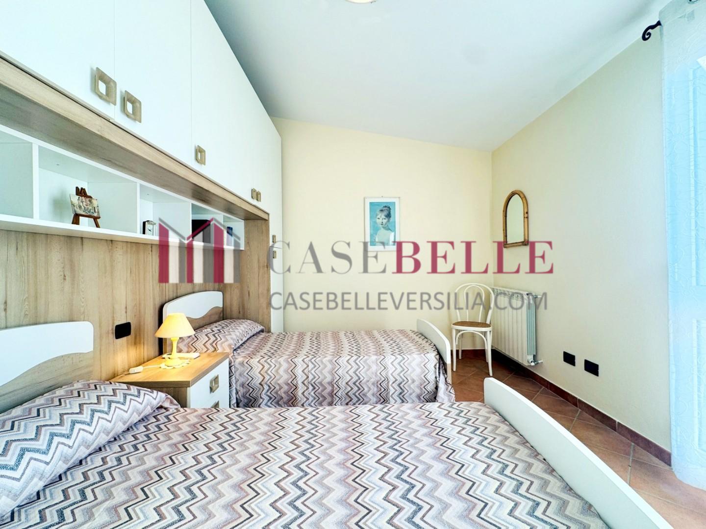 Casa indipendente arredata in affitto, Pietrasanta tonfano