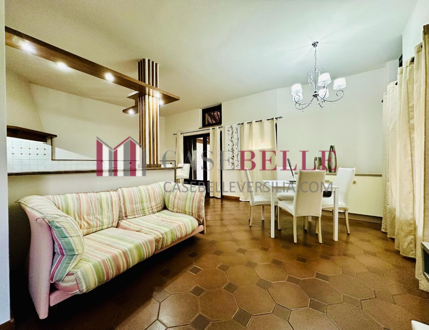 Villa Bifamiliare arredata in affitto, Pietrasanta focette
