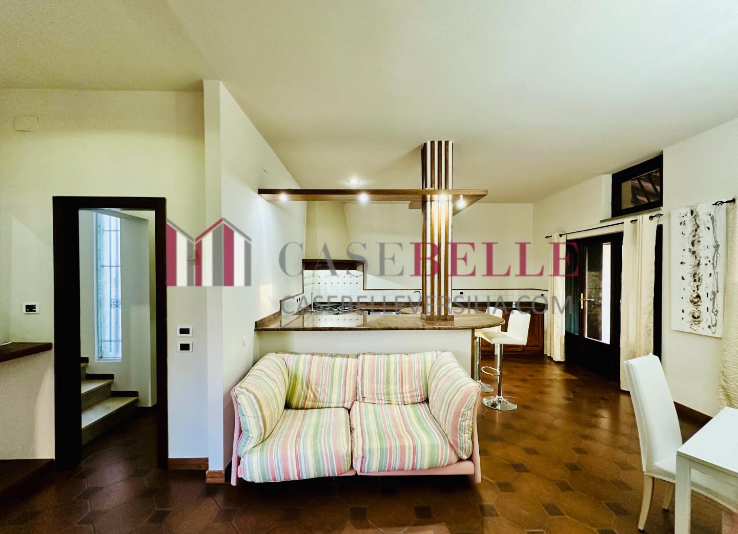 Villa Bifamiliare arredata in affitto, Pietrasanta focette